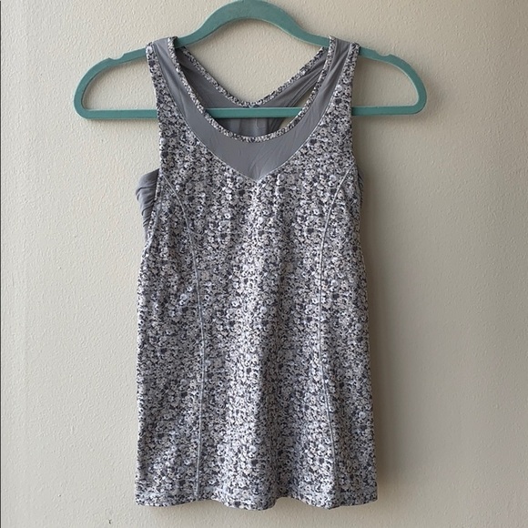 Lululemon Tone It Tank - Picture 3 of 8